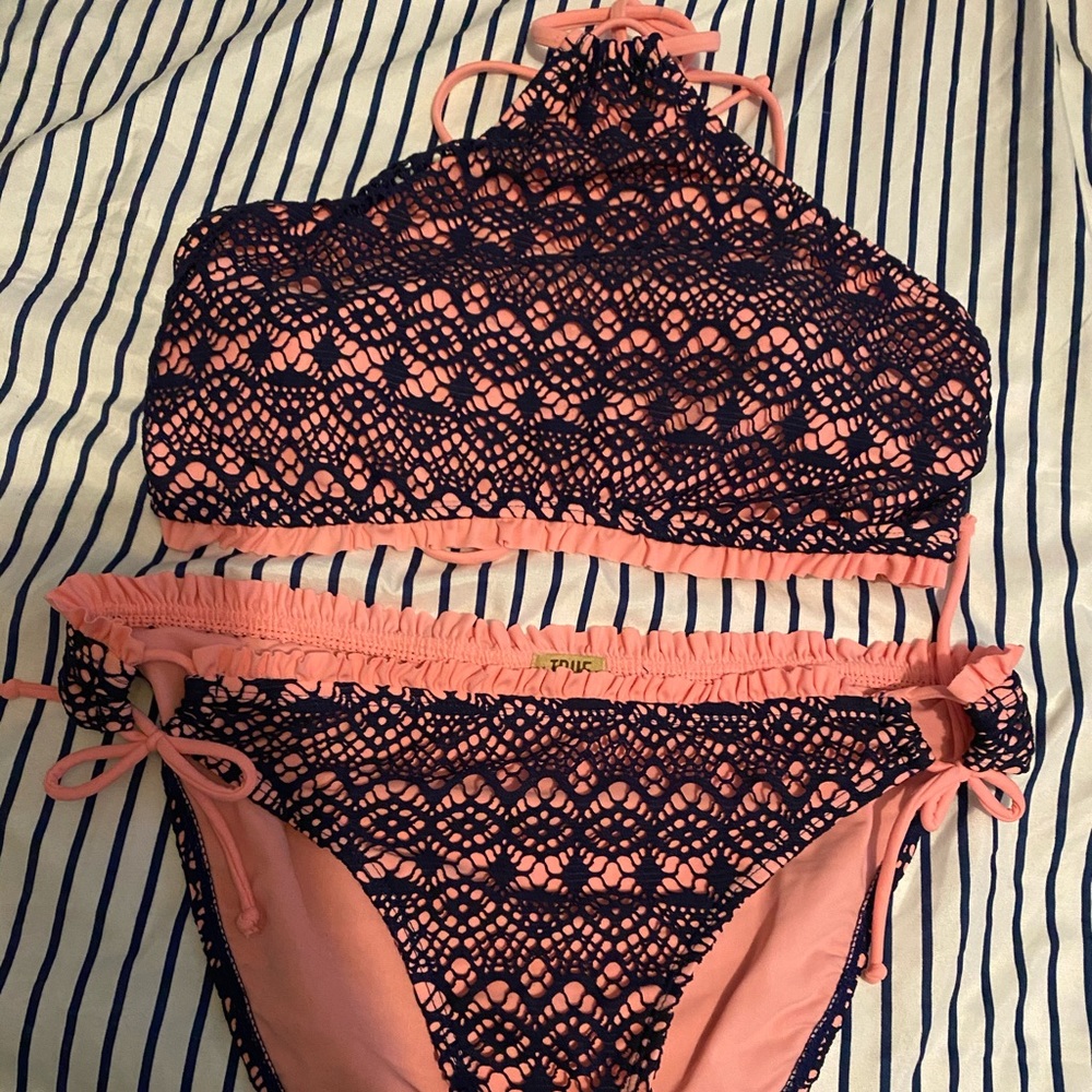 swim suit